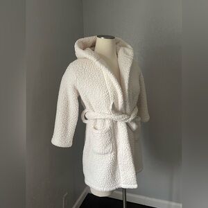 Pottery Barn Kids Cream Fleece Robe